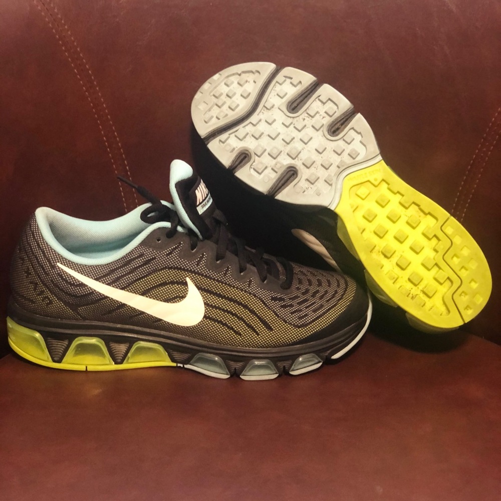 Nike trailwind womens 8.5